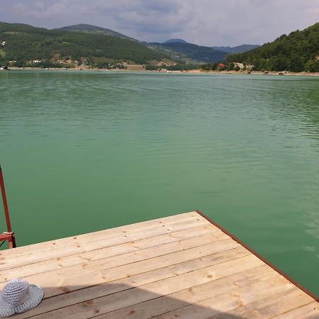 נובי פאזאר Lake House מראה חיצוני תמונה