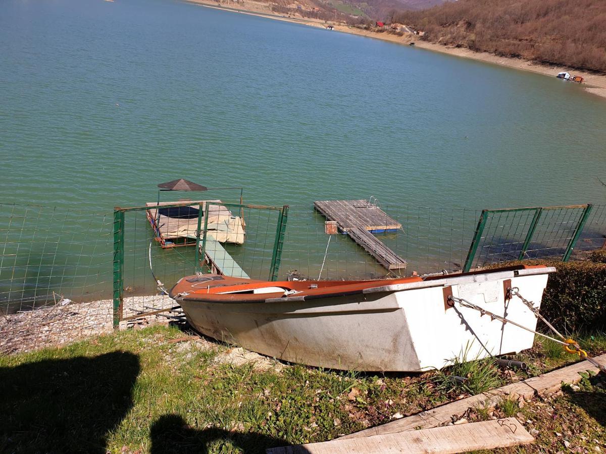 נובי פאזאר Lake House מראה חיצוני תמונה