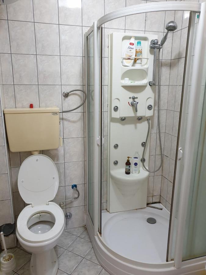 נובי פאזאר Lake House מראה חיצוני תמונה